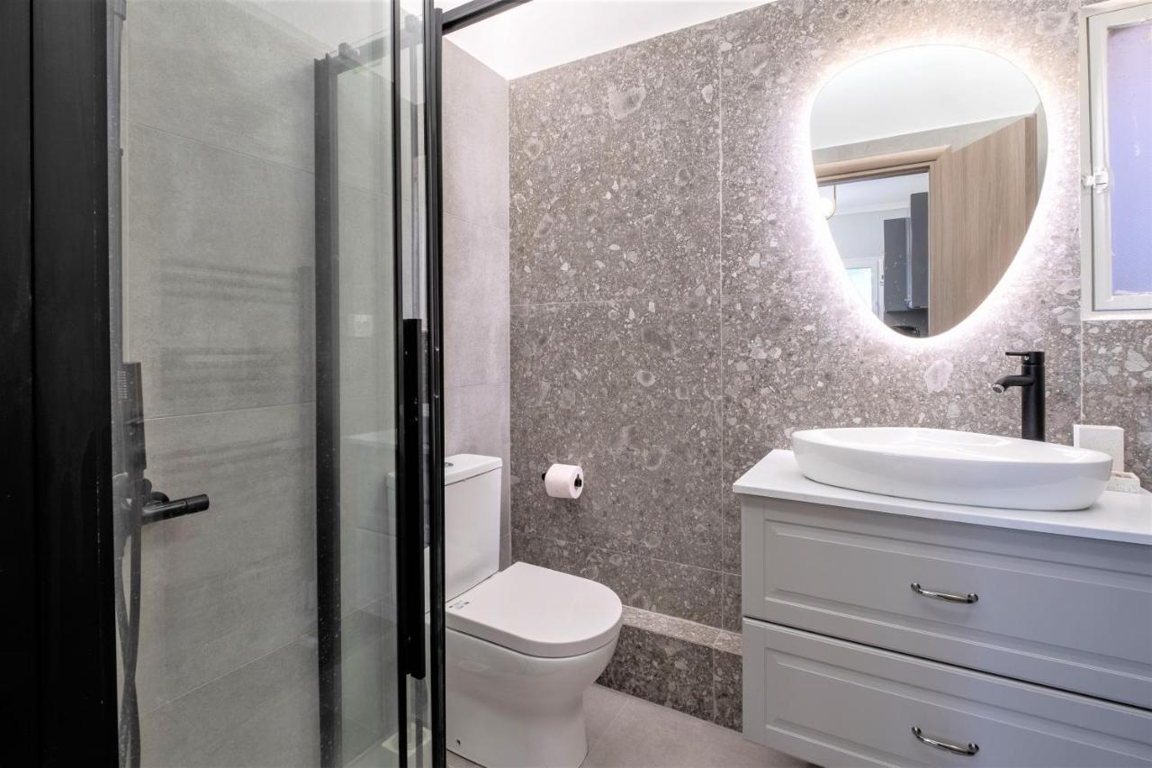 Luxury Penthouse In Prime Central Athens Thissio By Ghh Exterior photo